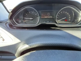 Peugeot 2008 1.2 бензин , снимка 10