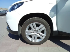 Peugeot 2008 1.2 бензин , снимка 4