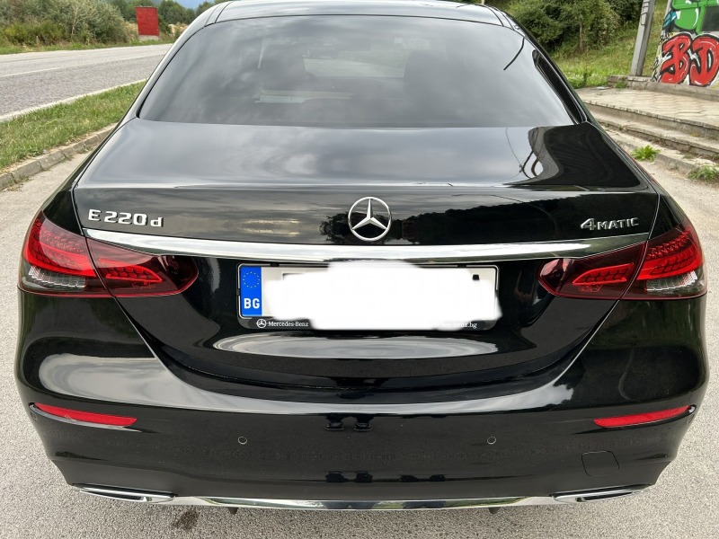 Mercedes-Benz E 220 4 MATIC* AMG* Facelift* , снимка 2 - Автомобили и джипове - 46352821