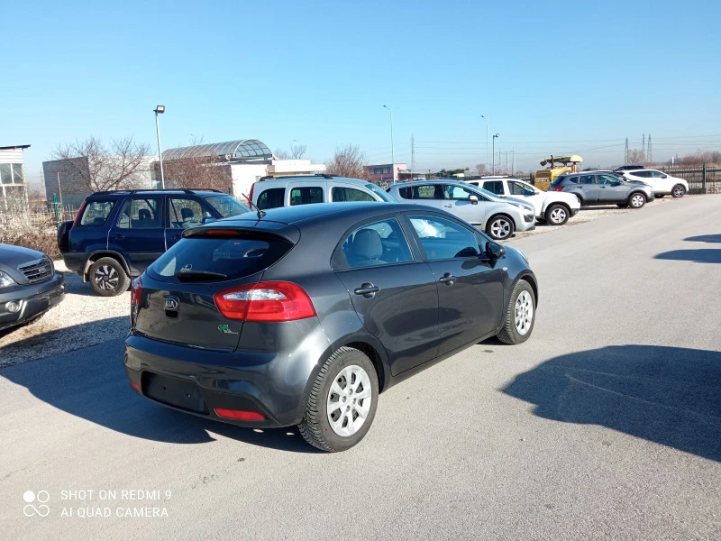 Kia Rio  Газ- бензин , снимка 3 - Автомобили и джипове - 43581541