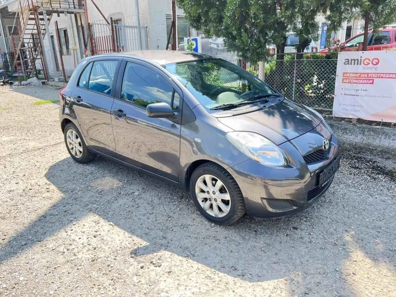 Toyota Yaris, снимка 2 - Автомобили и джипове - 45671125