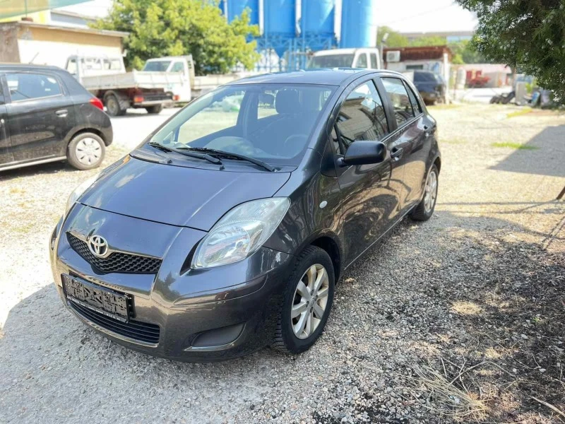 Toyota Yaris, снимка 1 - Автомобили и джипове - 45671125