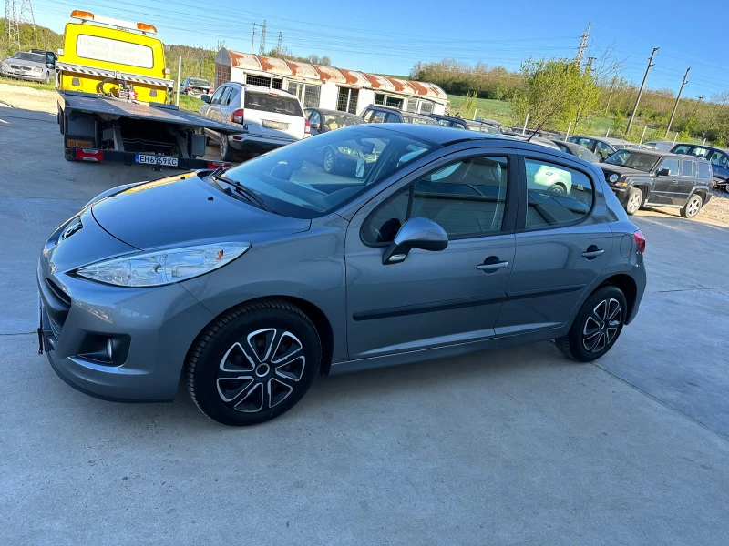 Peugeot 207 1.4hdi *Nova*UNIKAT*, снимка 4 - Автомобили и джипове - 45185656