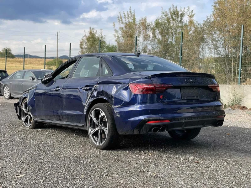 Audi S4 НАЛИЧЕН В СОФИЯ, снимка 5 - Автомобили и джипове - 47658440