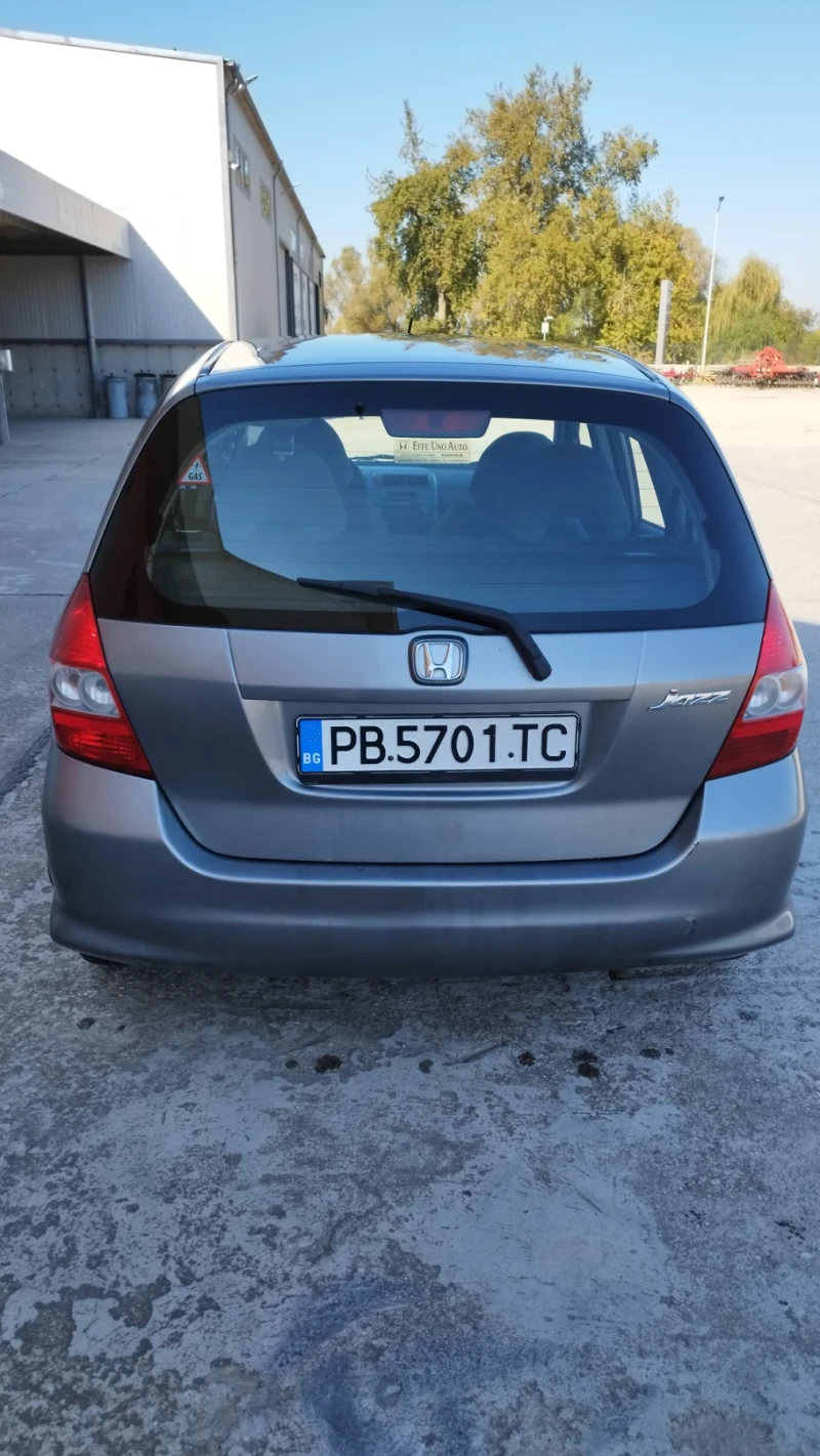 Honda Jazz 1.3, снимка 3 - Автомобили и джипове - 48523528