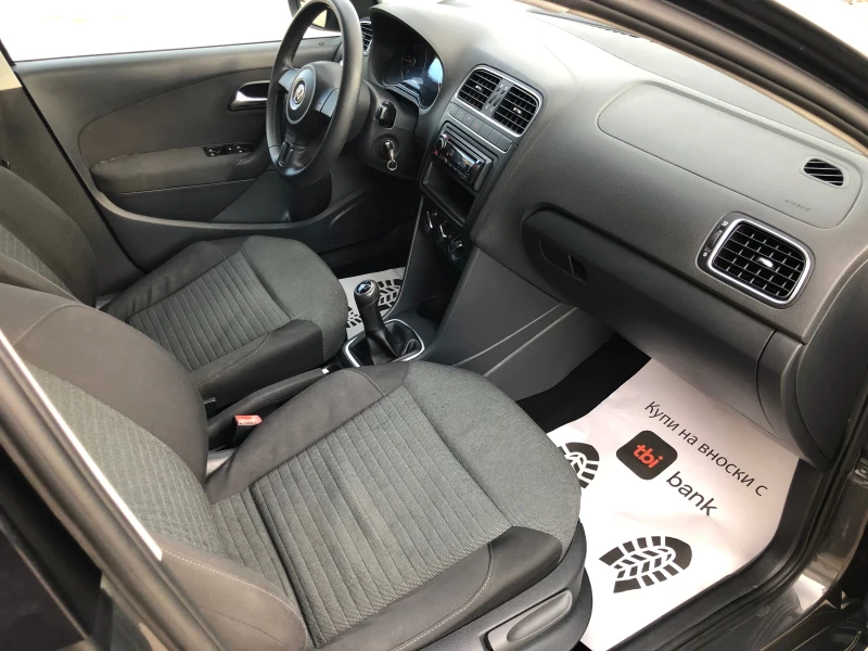 VW Polo КАТО НОВА/РЕГИСТРИРАН-ВС ПЛАТЕНО+ ТОТАЛНО ОБСЛУЖЕН, снимка 15 - Автомобили и джипове - 52012287