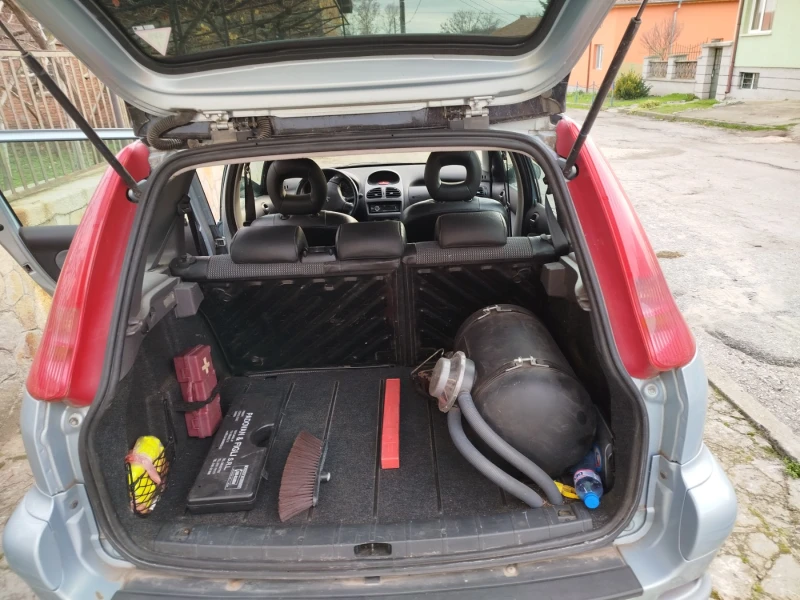 Peugeot 206 GTI с Газ, снимка 10 - Автомобили и джипове - 52657370