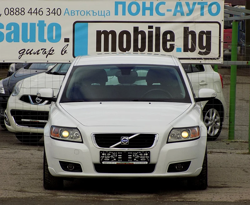 Volvo V50 1.8i/125к./FACELIFT/КОЖА/КЛИМАТРОНИК, снимка 2 - Автомобили и джипове - 53263164
