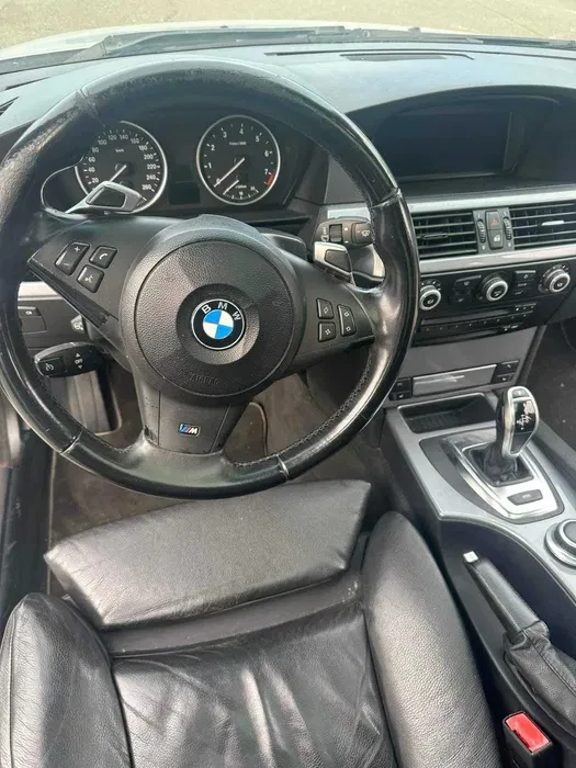 BMW 530E, снимка 4 - Автомобили и джипове - 48881177