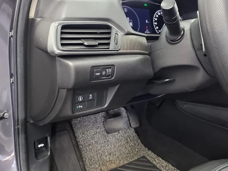 Honda Accord 10Th Generation 1.5 Turbo, снимка 17 - Автомобили и джипове - 54929352