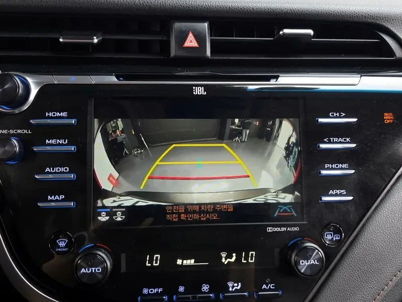 Toyota Camry 2.5, снимка 15 - Автомобили и джипове - 55047474
