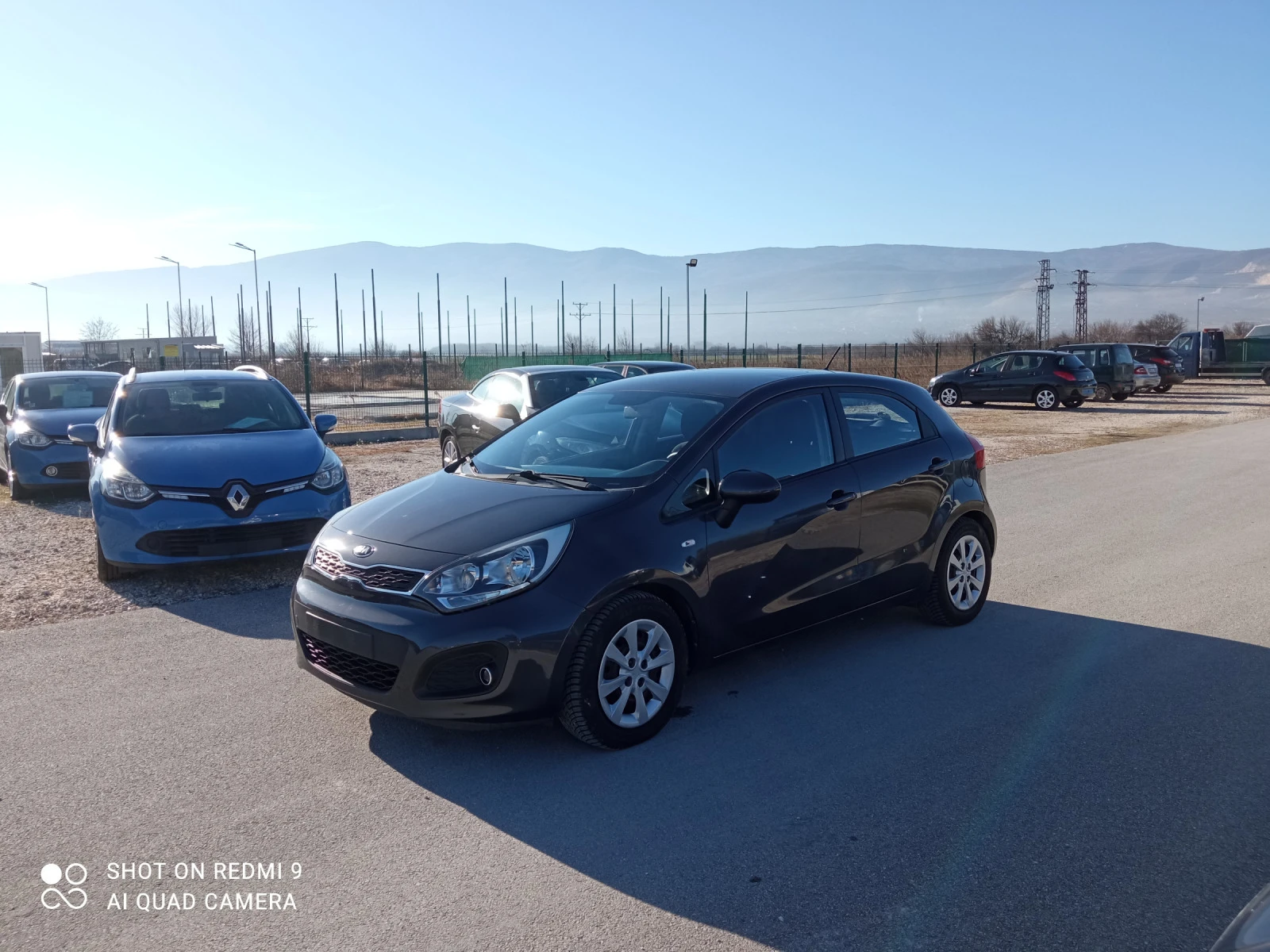 Kia Rio  Газ- бензин  - изображение 9