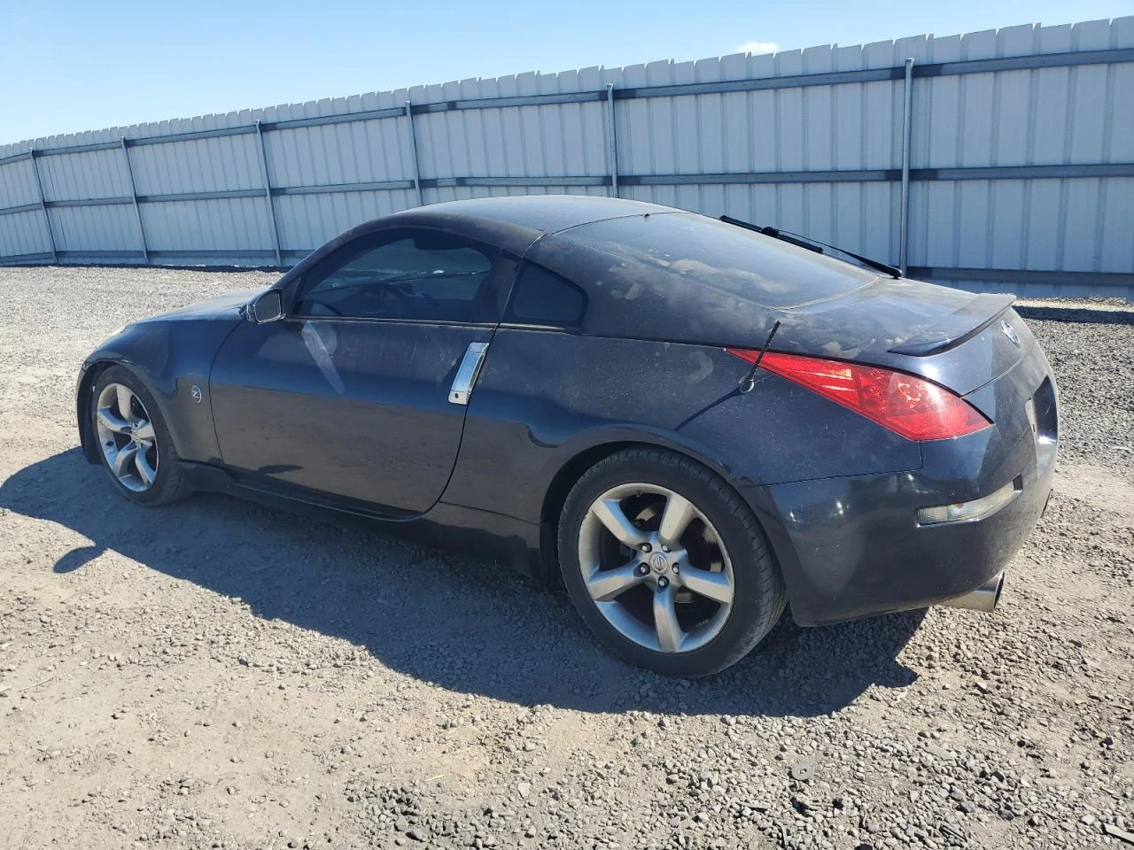 Nissan 350z COUPE - изображение 2