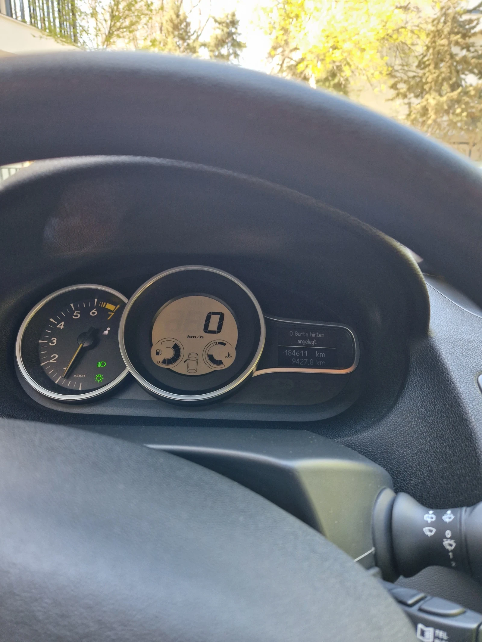 Renault Megane Лукс  - изображение 6