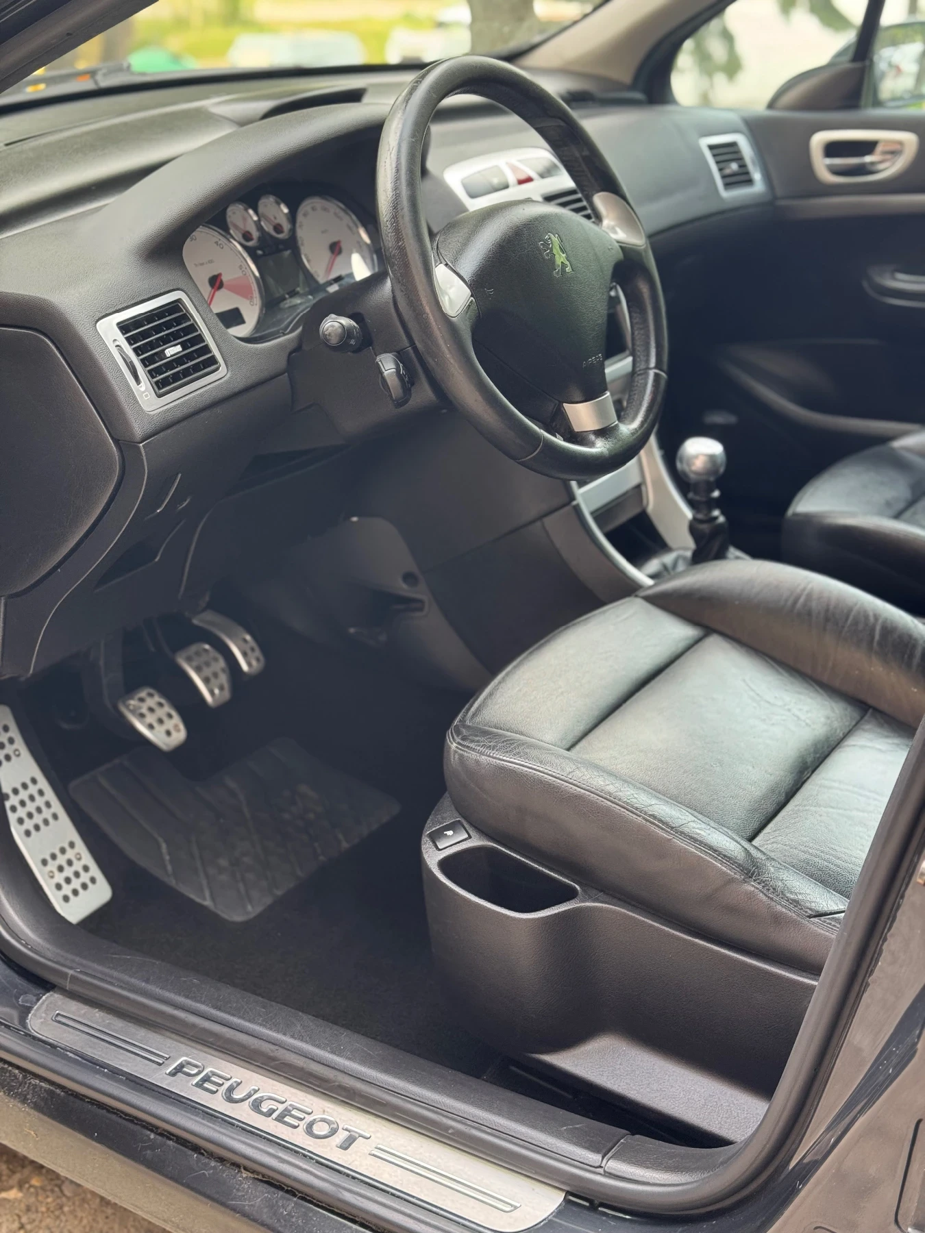Peugeot 307 2.0 HDI 136  - изображение 7