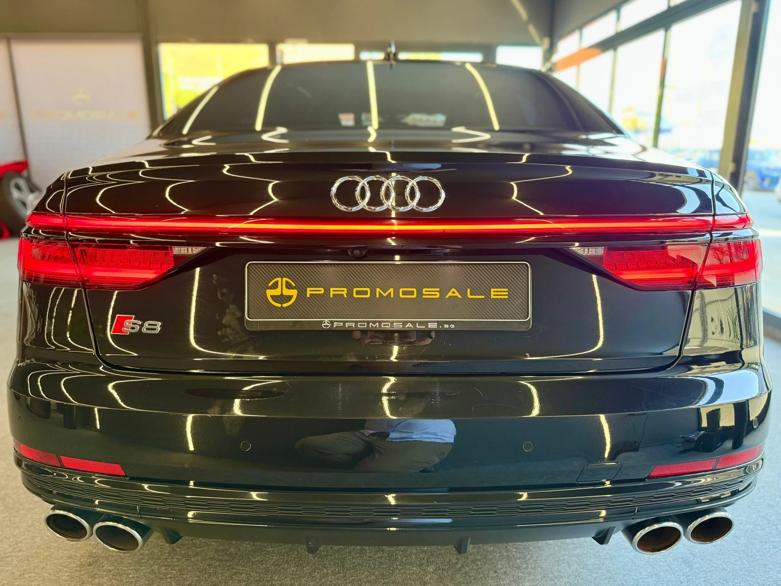 Audi S8 Laser* B&O* Лизинг* V8 Biturbo* Lift System - изображение 5