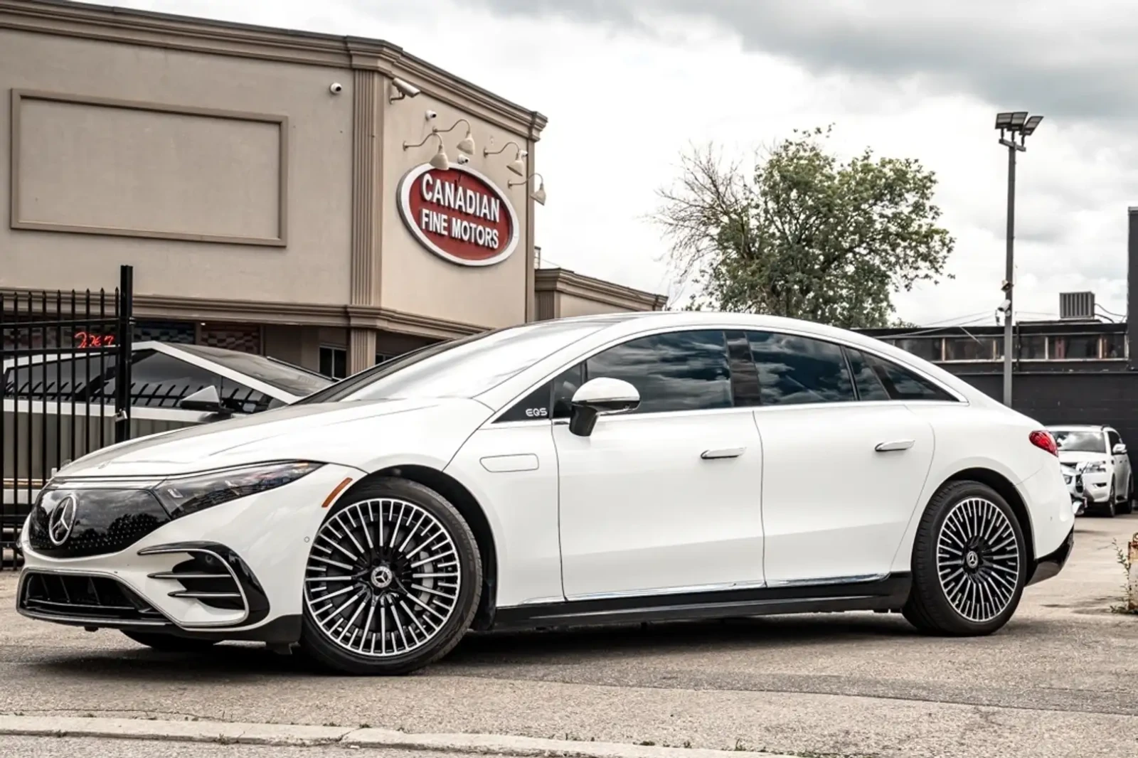 Mercedes-Benz EQS AMG LINE/BURMESTER/PANO/360 VIEW/DISTRONIC  | Mobile.bg   1
