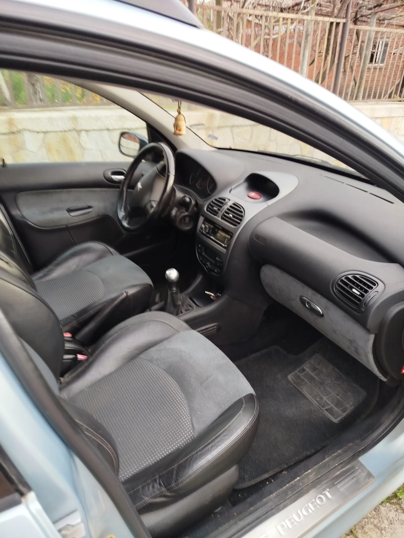 Peugeot 206 GTI с Газ - изображение 8