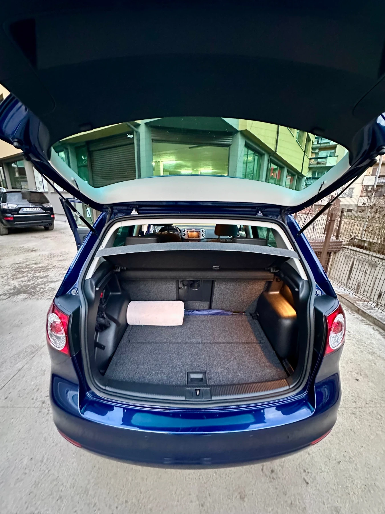 VW Golf Plus 1.6 TDi , Match - изображение 5