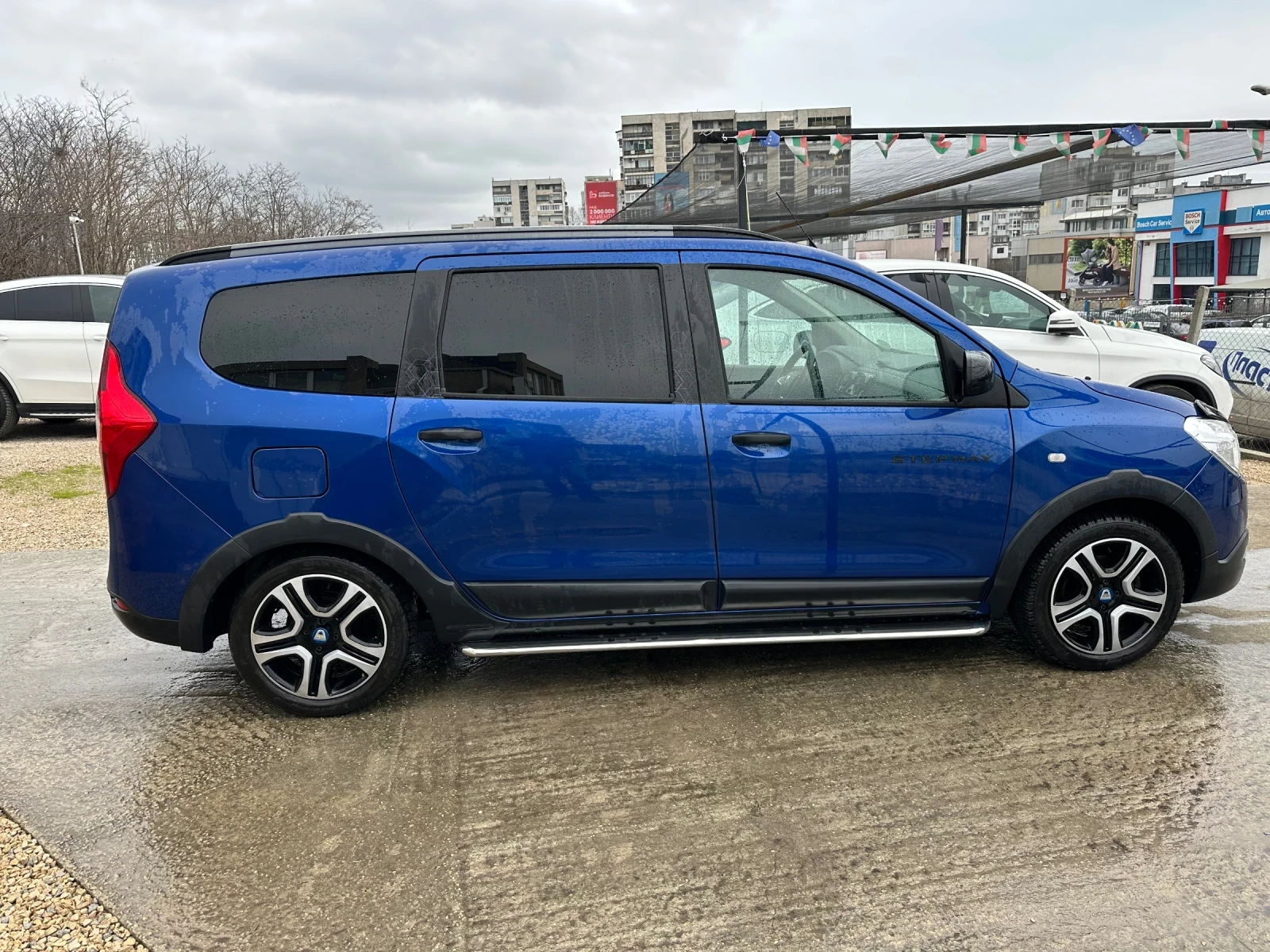 Dacia Lodgy Kombilimousine - изображение 4