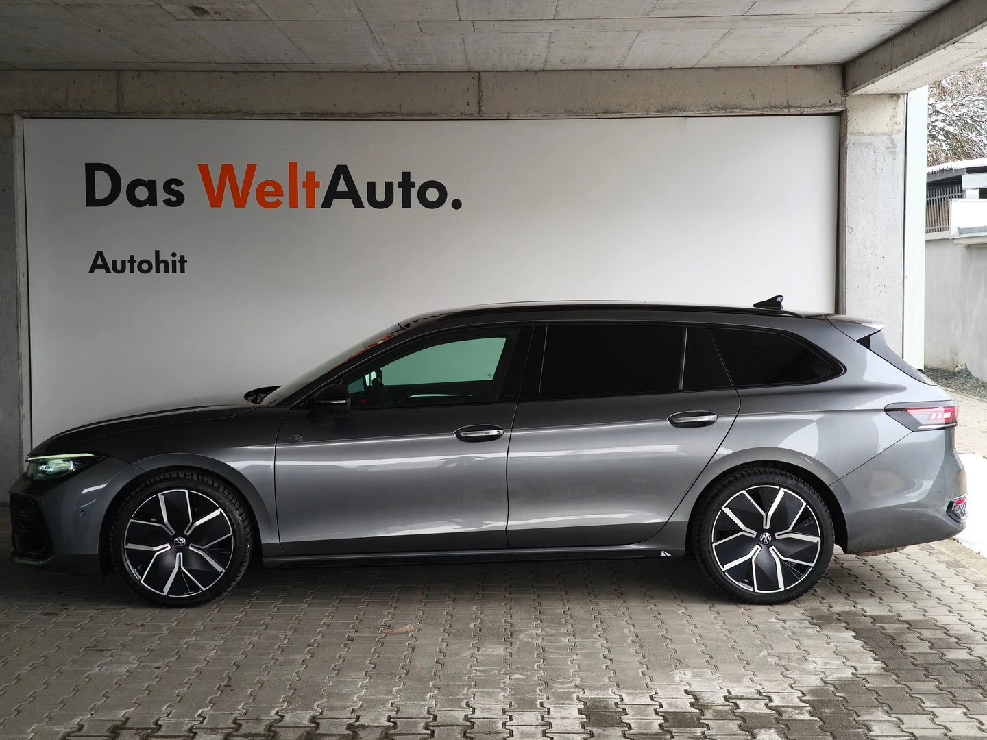 VW Passat 2.0 TSI 195 kW 4Motion R-Line | Mobile.bg � ����������� 3