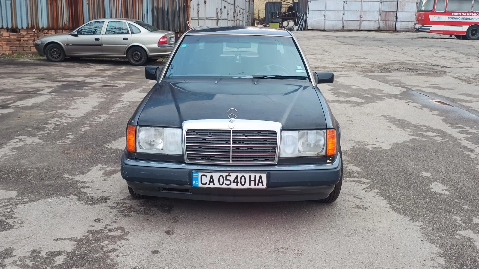 Mercedes-Benz 124 2.0 газ бензин  | Auto.bg — изображение 1