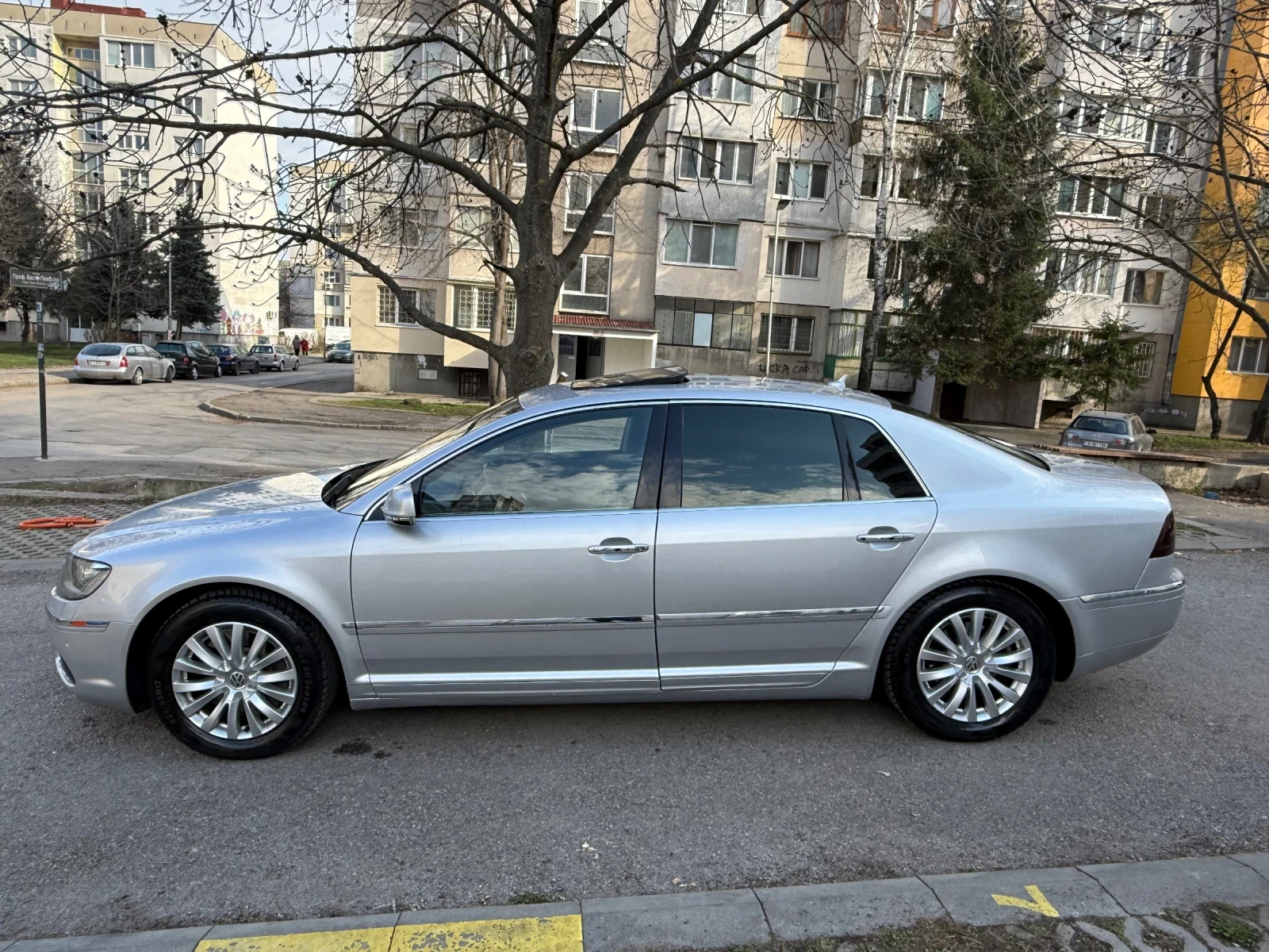 VW Phaeton 3.0 TDI 4 Motion Distronic, снимка 5 - Автомобили и джипове - 53996690