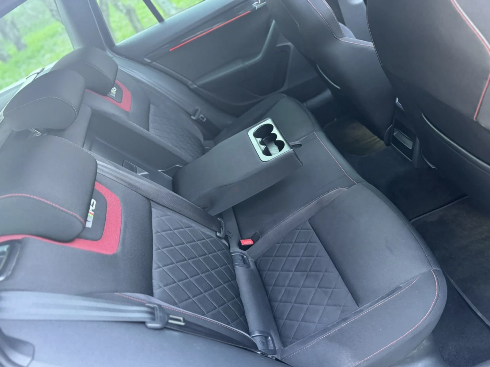 Skoda Octavia VRS, снимка 11 - Автомобили и джипове - 54103800