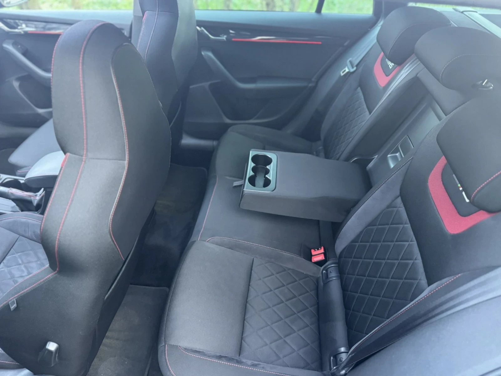 Skoda Octavia VRS, снимка 10 - Автомобили и джипове - 54103800