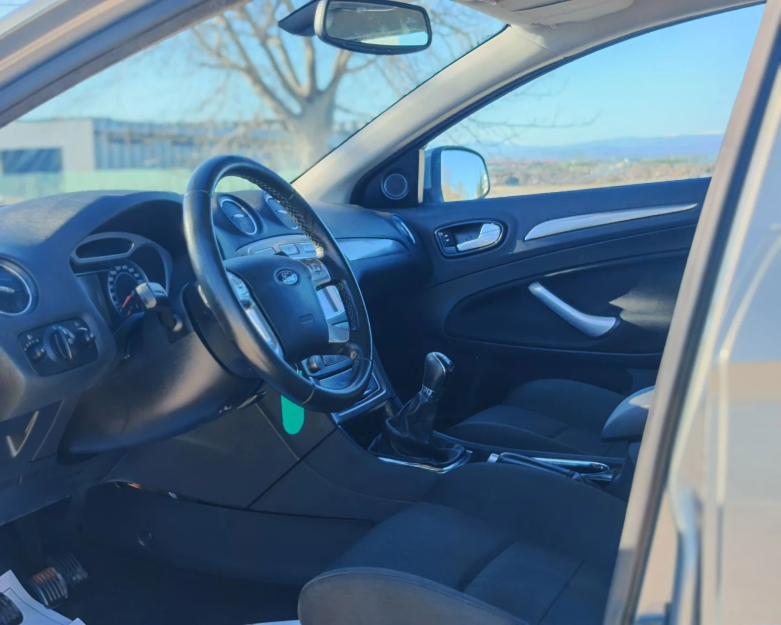 Ford Mondeo 2.0 146 К.С. ГАЗ БЕНЗИН! , снимка 8 - Автомобили и джипове - 54142585