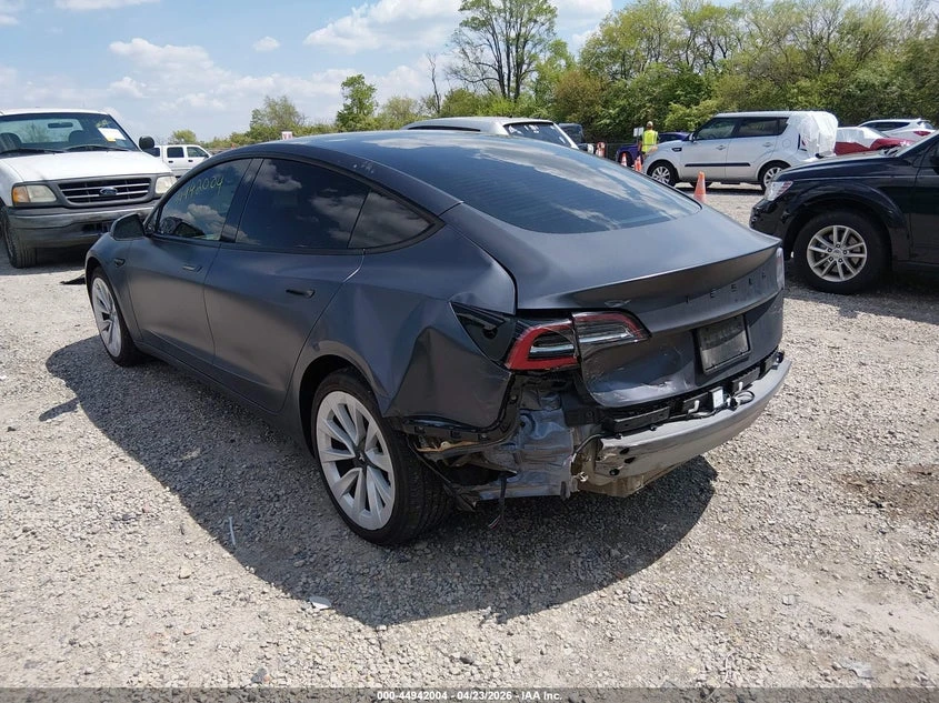 Tesla Model 3 Rear-Wheel Drive, снимка 3 - Автомобили и джипове - 54422869