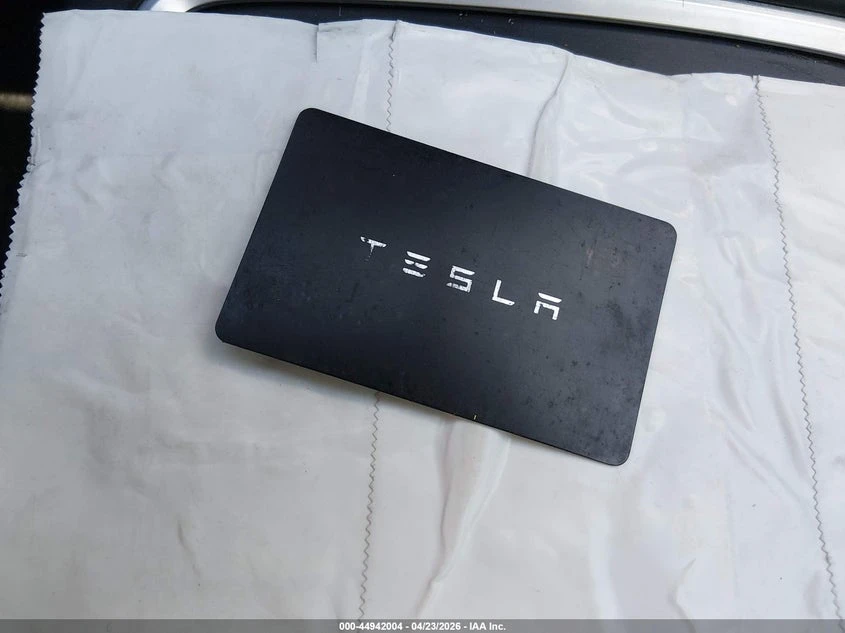 Tesla Model 3 Rear-Wheel Drive, снимка 11 - Автомобили и джипове - 54422869