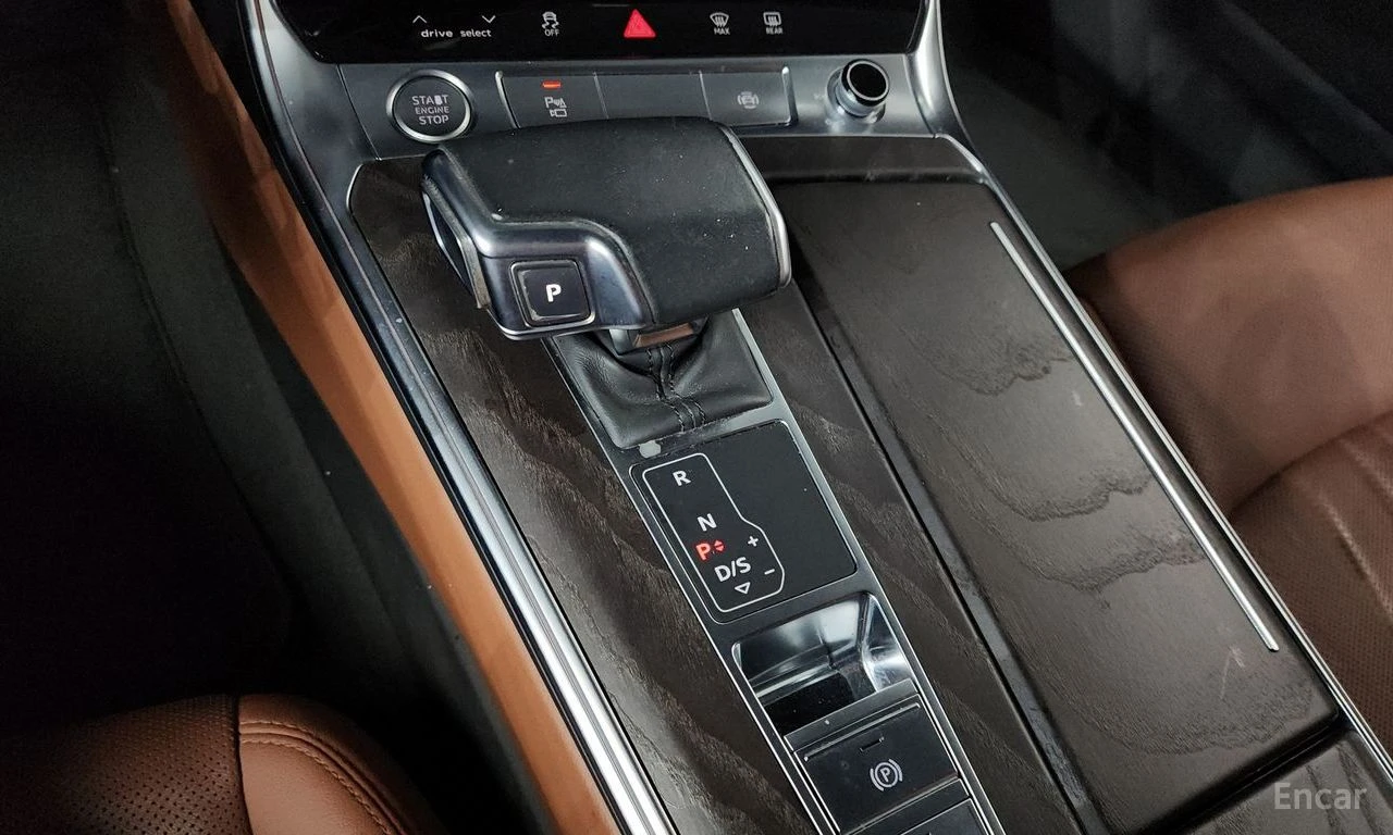 Audi A6 45TFSI* PREMIUM* AWD* 360CAMERA* HEAD-UP* LANE-ASS, снимка 9 - Автомобили и джипове - 54529055