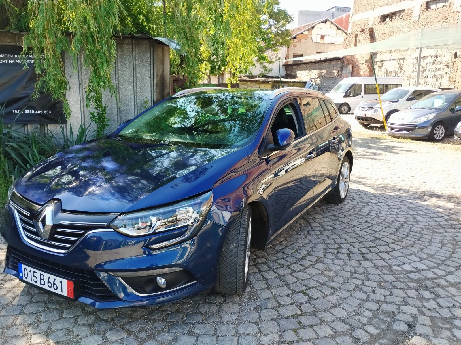 Renault Megane 1.5dci AUTOMATIC , снимка 2 - Автомобили и джипове - 54704518