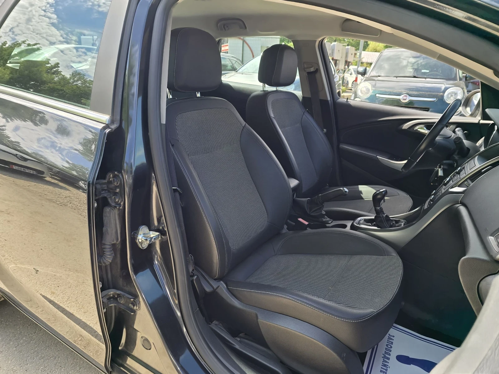 Opel Astra SPORT TOURER 1.7cdti 125к.с , снимка 13 - Автомобили и джипове - 54915435