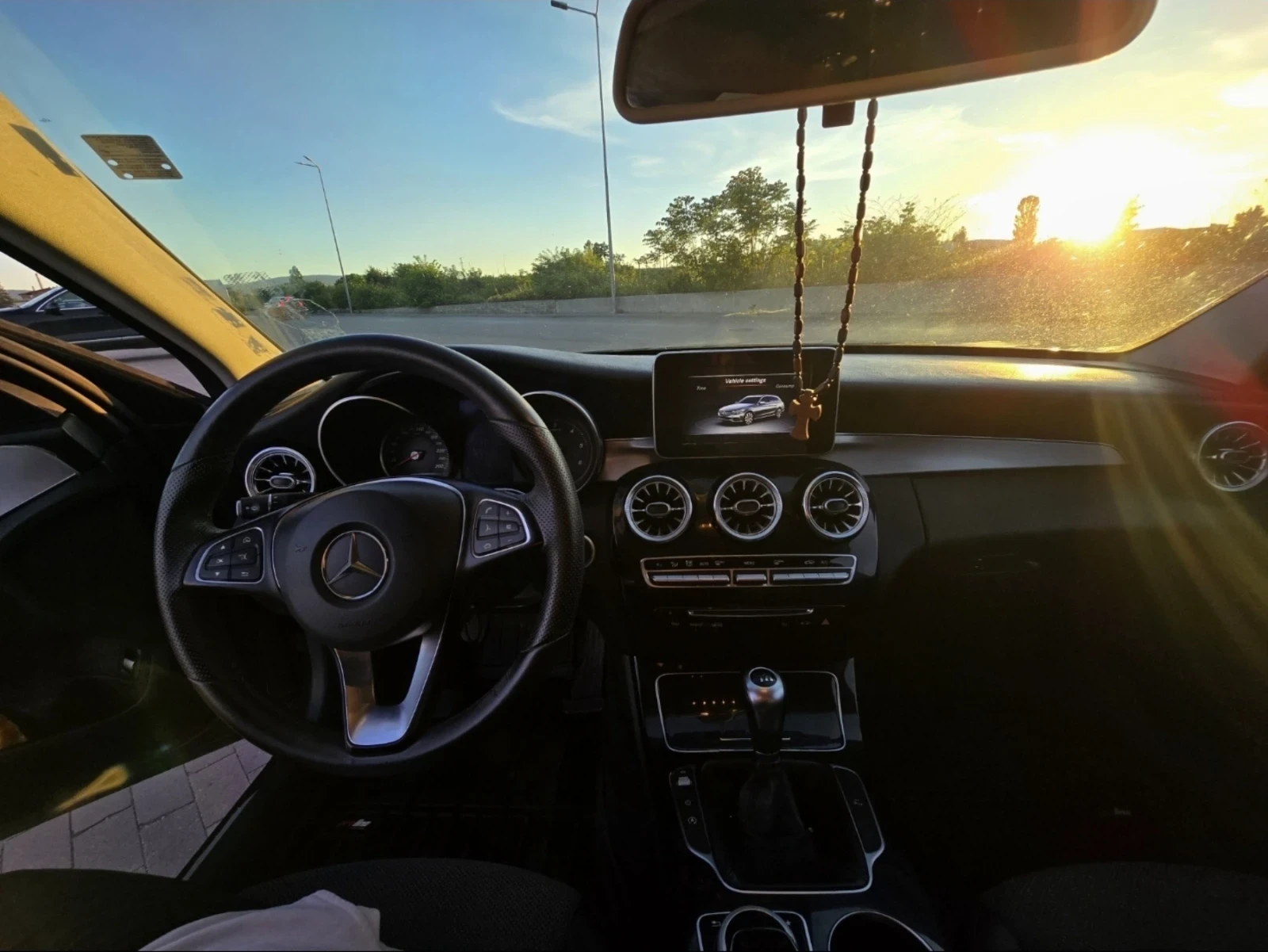Mercedes-Benz C 180 Avantgarde, снимка 6 - Автомобили и джипове - 54948544