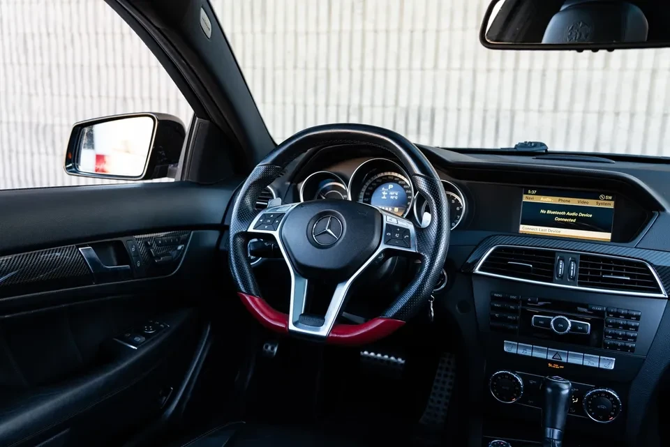 Mercedes-Benz C 63 AMG  BLACK SERIES KIT | ФИКСИРАНА ЦЕНА | CLEAN CARFAX , снимка 10 - Автомобили и джипове - 55225863