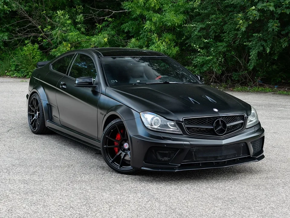 Mercedes-Benz C 63 AMG  BLACK SERIES KIT | ФИКСИРАНА ЦЕНА | CLEAN CARFAX , снимка 2 - Автомобили и джипове - 55225863