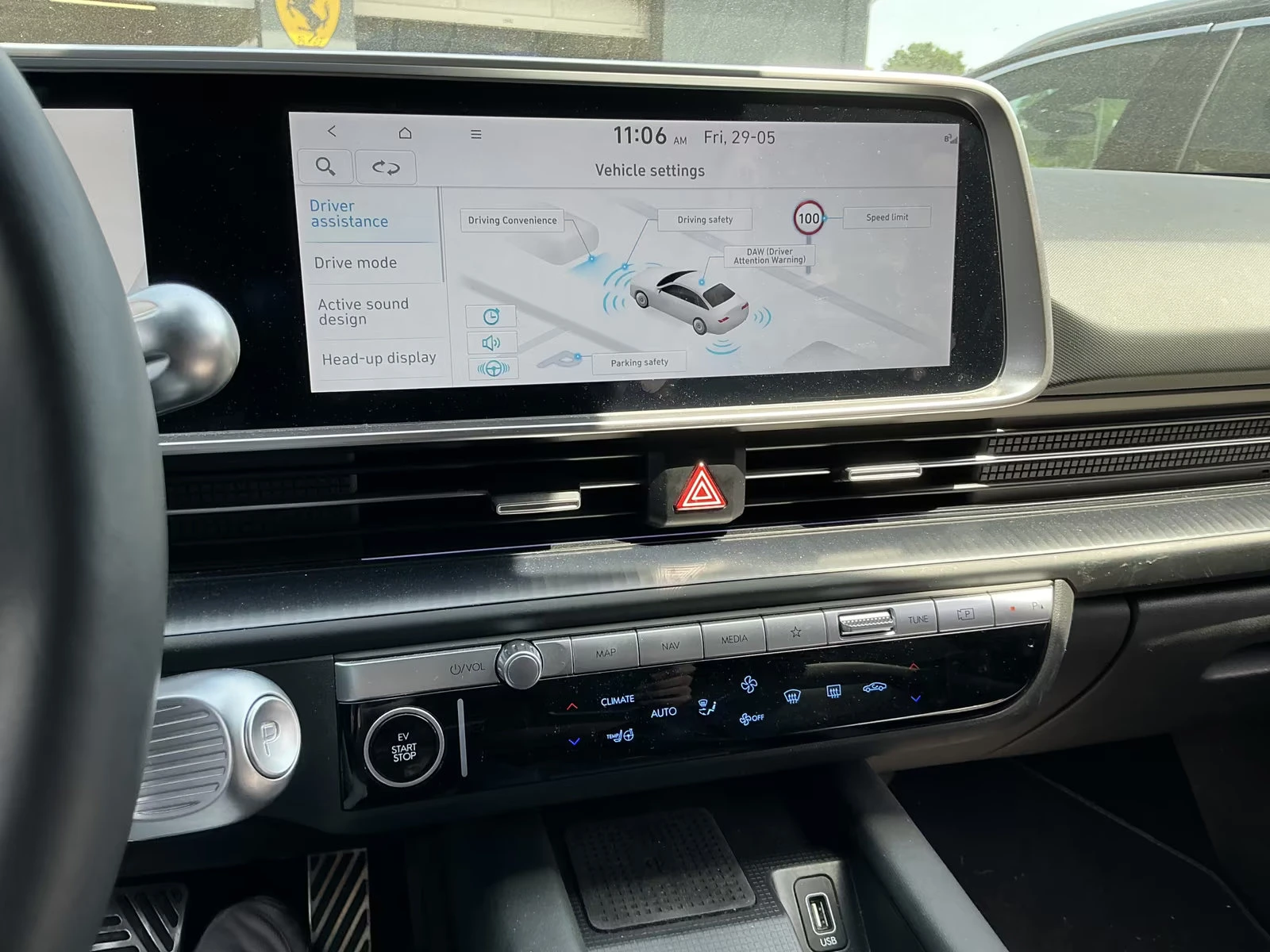 Hyundai Ioniq 6 UNIQ/325HP/4WD/360/MEMO/HUD/BOSE/CPLAY/519q, снимка 6 - Автомобили и джипове - 55375674