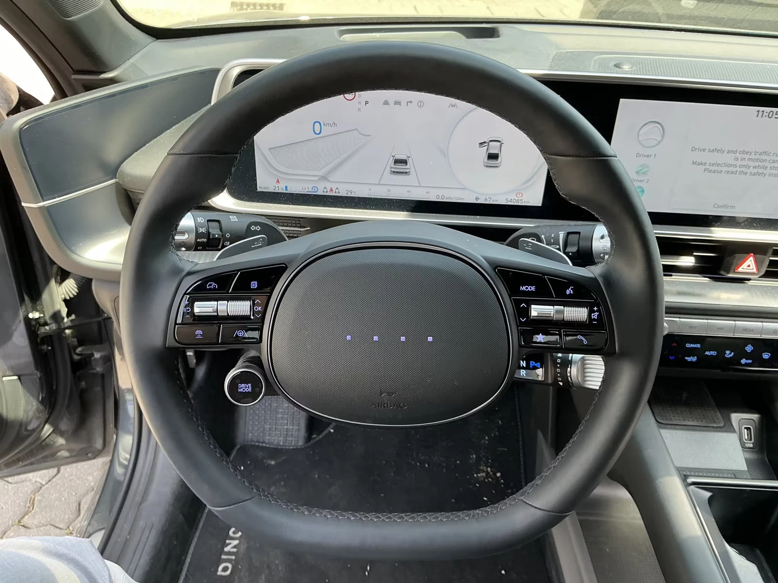 Hyundai Ioniq 6 UNIQ/325HP/4WD/360/MEMO/HUD/BOSE/CPLAY/519q, снимка 5 - Автомобили и джипове - 55375674