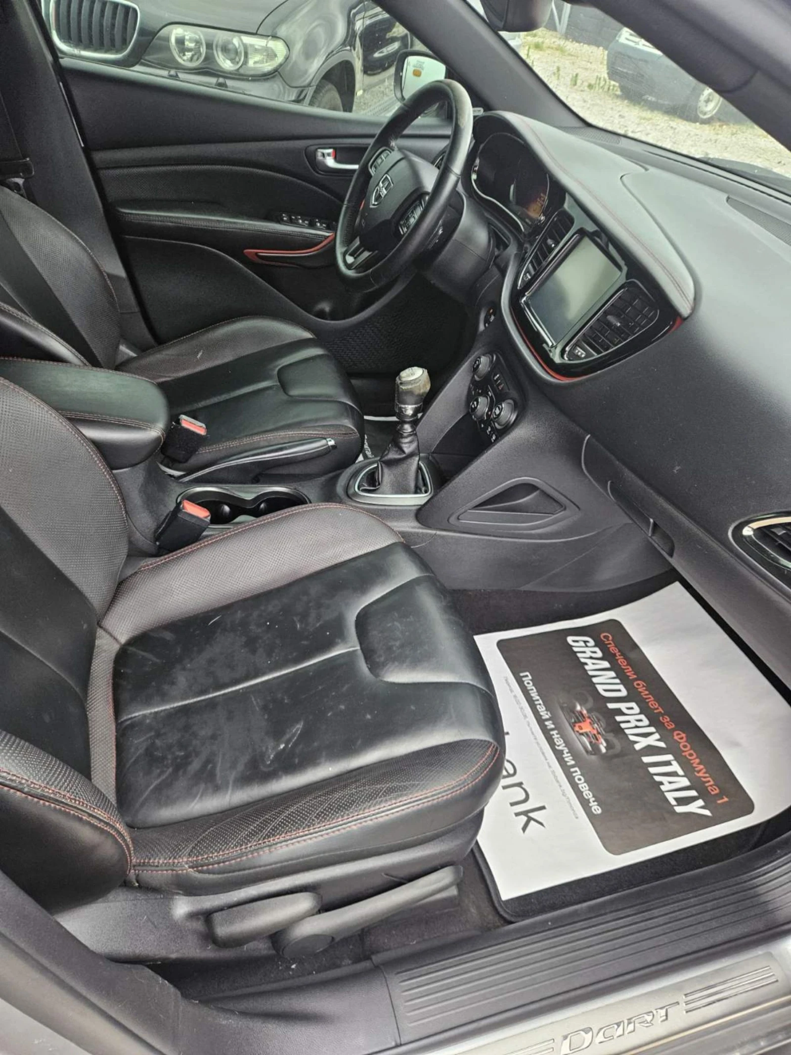 Dodge Dart 2.4* klima* navi* , снимка 12 - Автомобили и джипове - 55377045