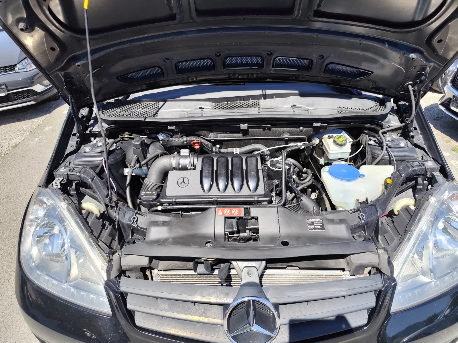 Mercedes-Benz A 160 2.0DCi* АВТОМАТИК* KLIMA* , снимка 15 - Автомобили и джипове - 55463785