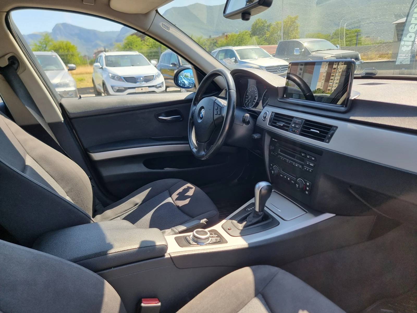 BMW 320 2.0D, снимка 16 - Автомобили и джипове - 55477126