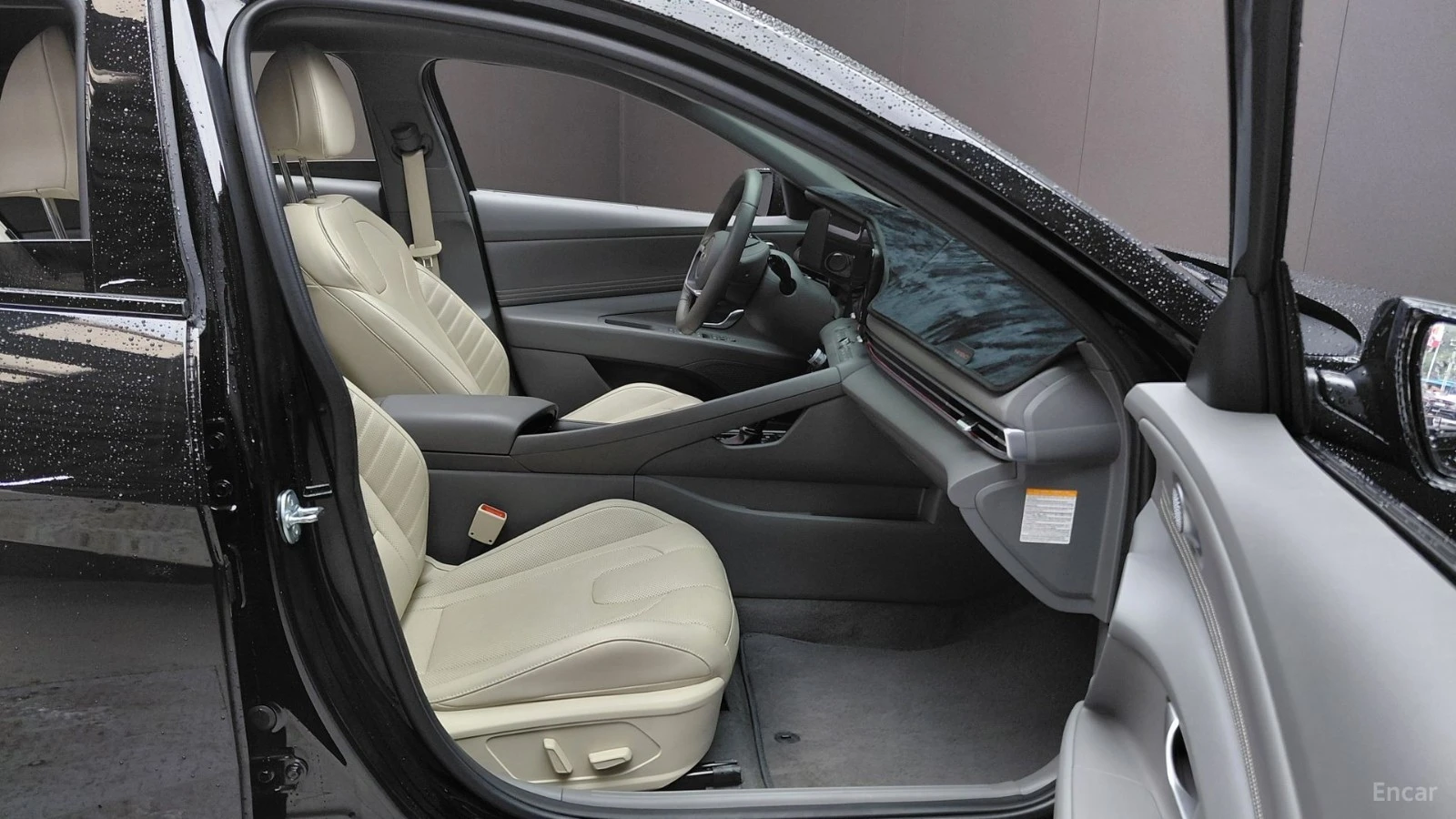 Hyundai Elantra КОЖА* ОБДУХВ* НАВИ* ПАНО, снимка 16 - Автомобили и джипове - 55493748