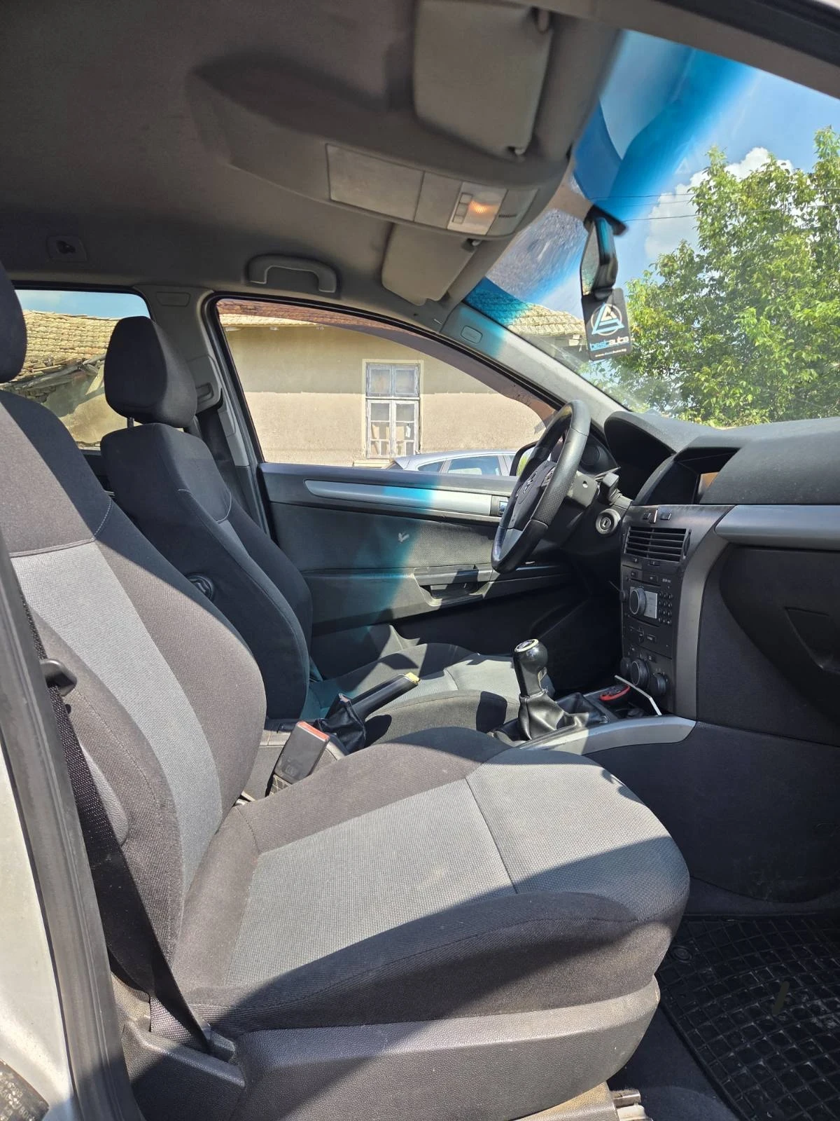 Opel Astra, снимка 5 - Автомобили и джипове - 55550448