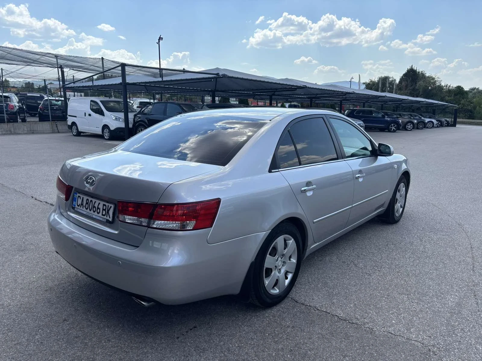 Hyundai Sonata 3.3i ВСИЧКИ ЕКСТРИ, снимка 8 - Автомобили и джипове - 55629440