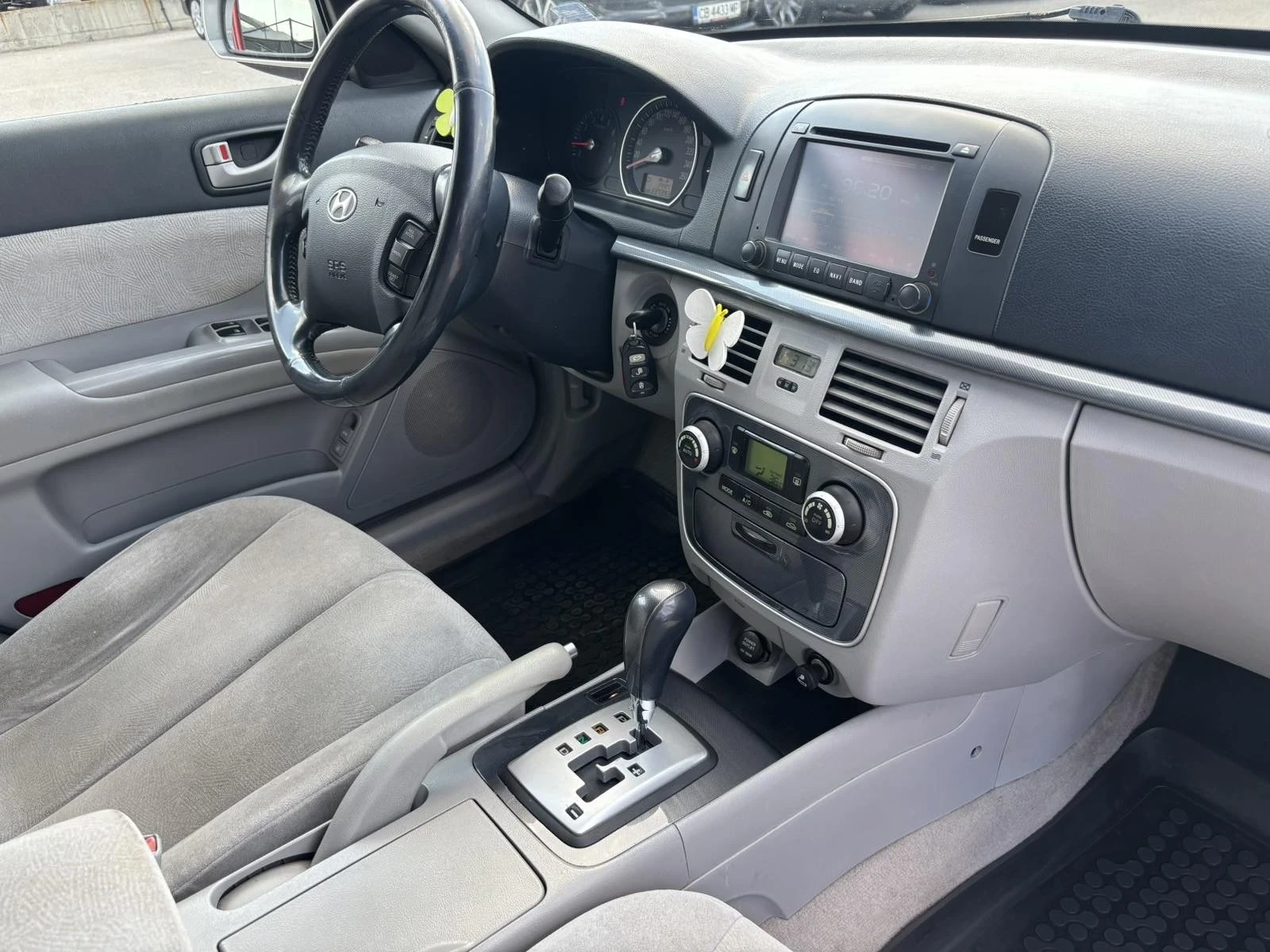 Hyundai Sonata 3.3i ВСИЧКИ ЕКСТРИ, снимка 11 - Автомобили и джипове - 55629440