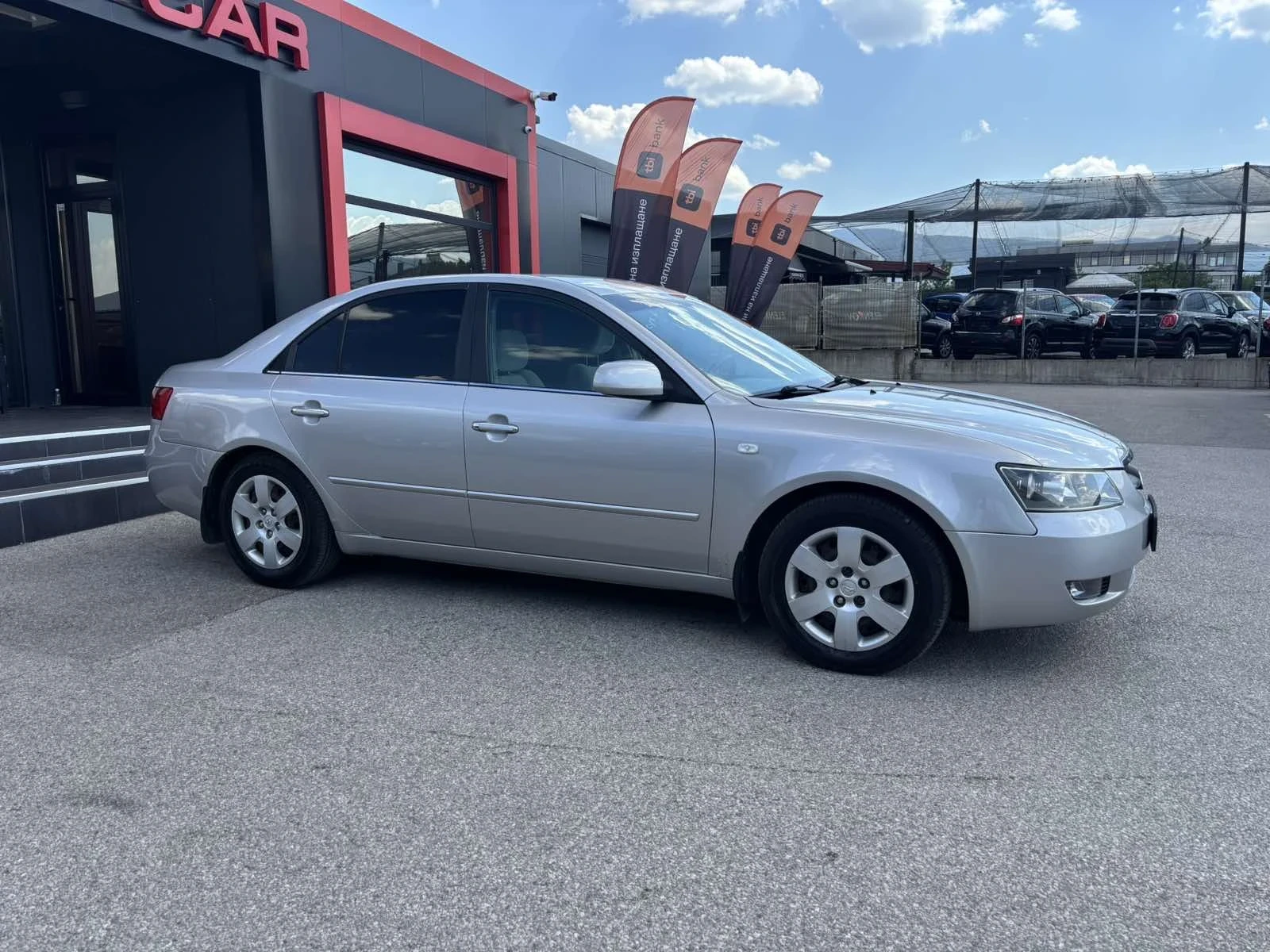 Hyundai Sonata 3.3i ВСИЧКИ ЕКСТРИ, снимка 10 - Автомобили и джипове - 55629440