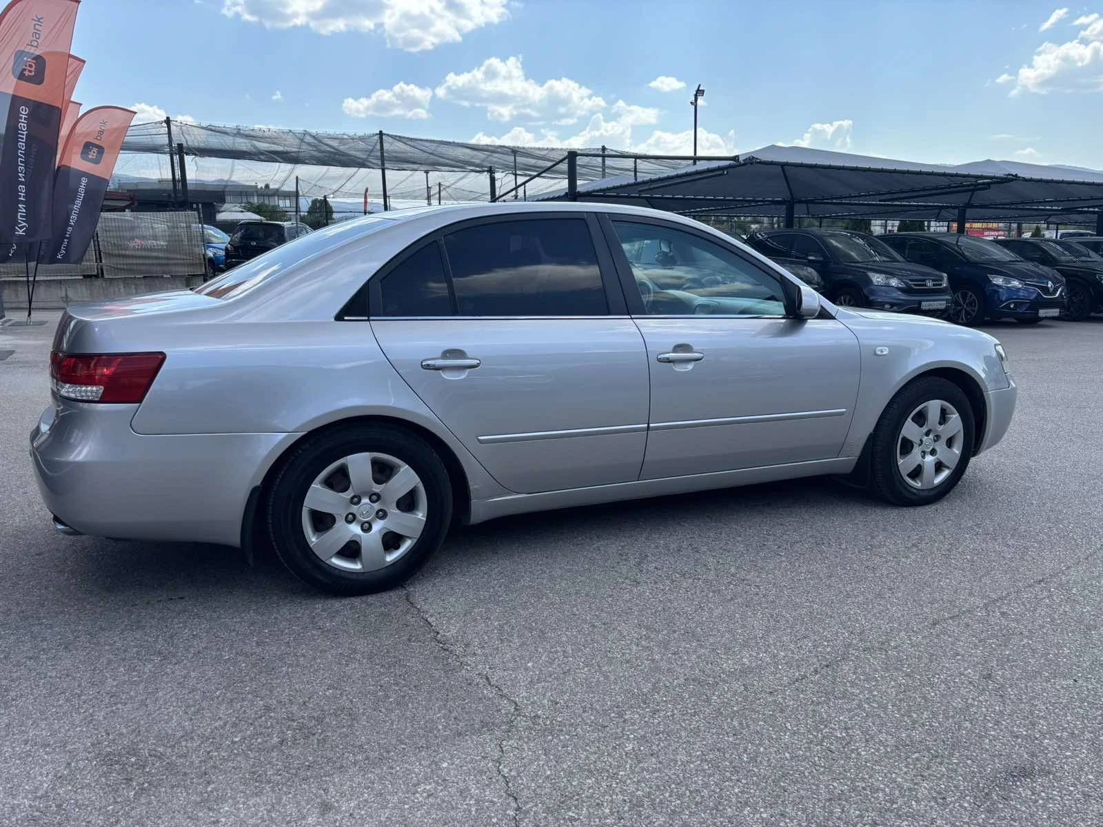 Hyundai Sonata 3.3i ВСИЧКИ ЕКСТРИ, снимка 9 - Автомобили и джипове - 55629440