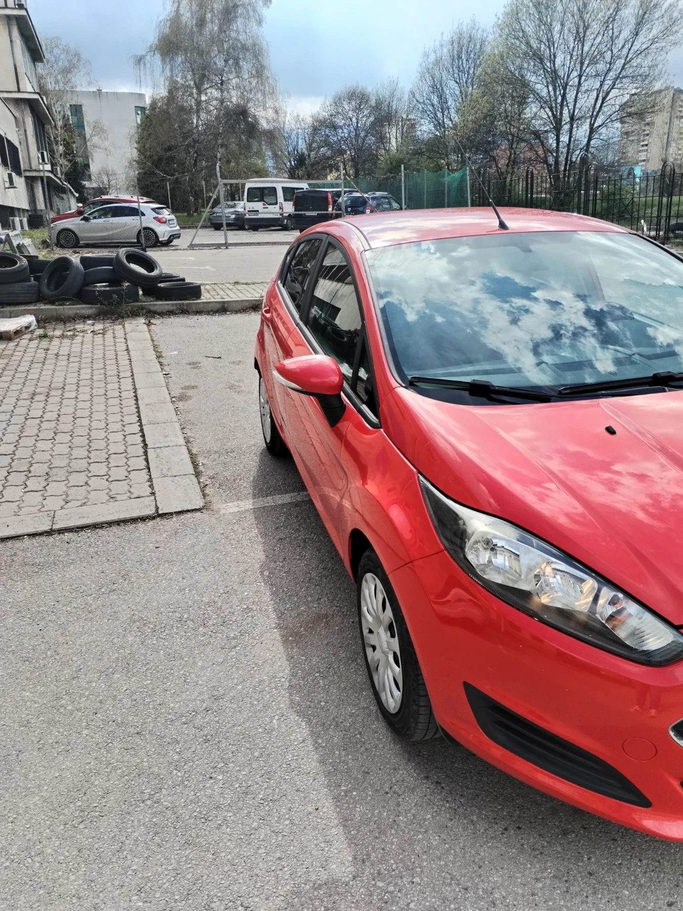 Ford Fiesta 1.25 бензин., снимка 4 - Автомобили и джипове - 55660422
